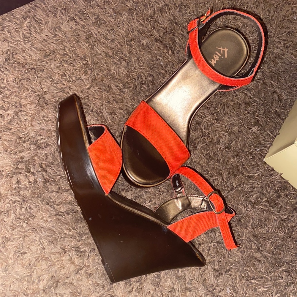 Fioni orange wedges